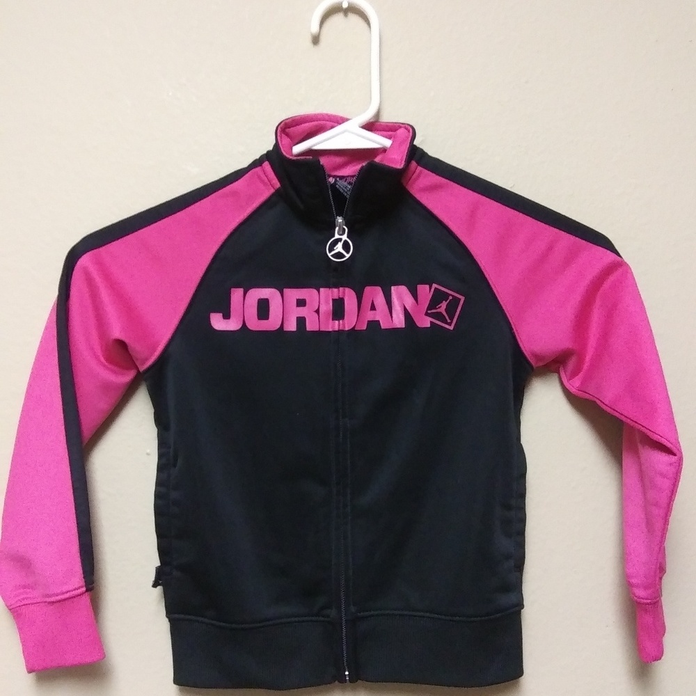 Jordan Track Jacket Size Small (5) 4-5 yrs